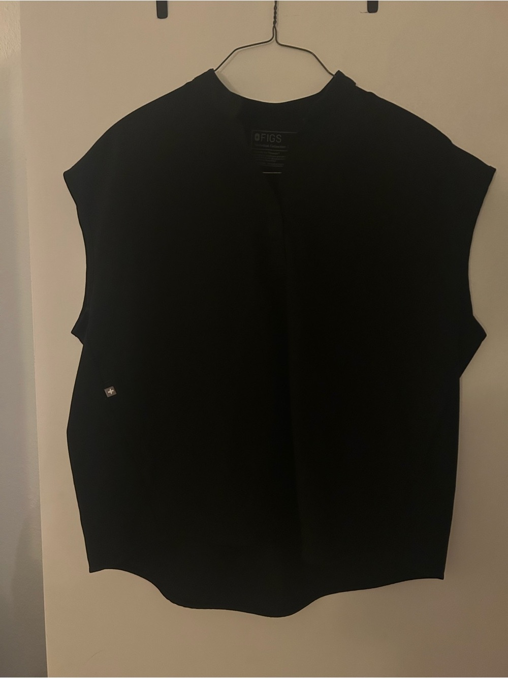Figs Black Women's V-Neck Scrub Top